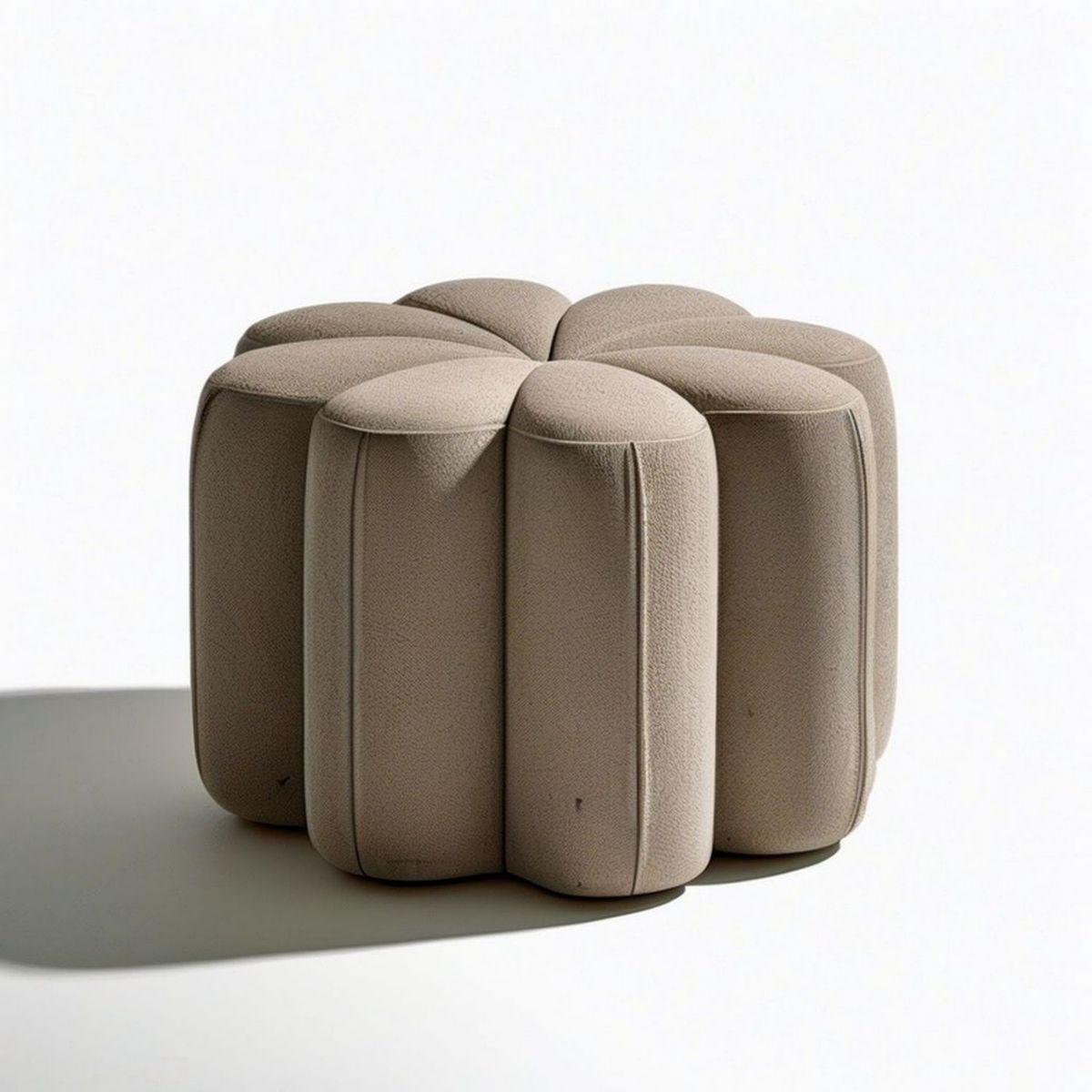 Blütenförmiger Sitzhocker Beige, Bouclé-Polyester, 45 x 45 x 45 cm