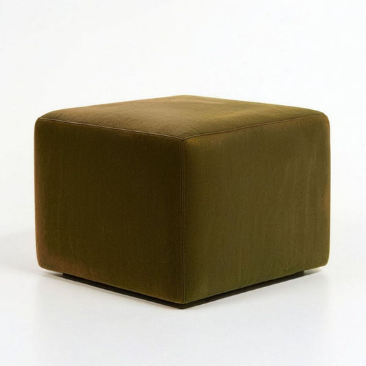 Quadratischer Polsterhocker 50 x 50 x 45 cm in Olivgrün mit Polyester-Samtbezug